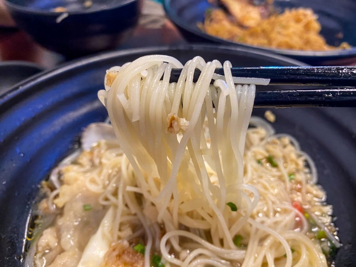 Cheeky bee hoon - soup noodles