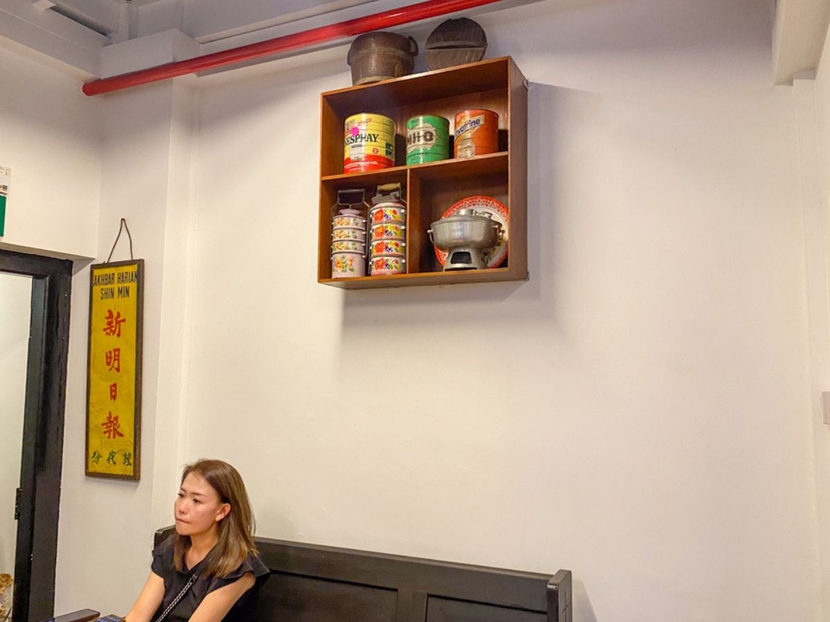 Cheeky bee hoon - interior