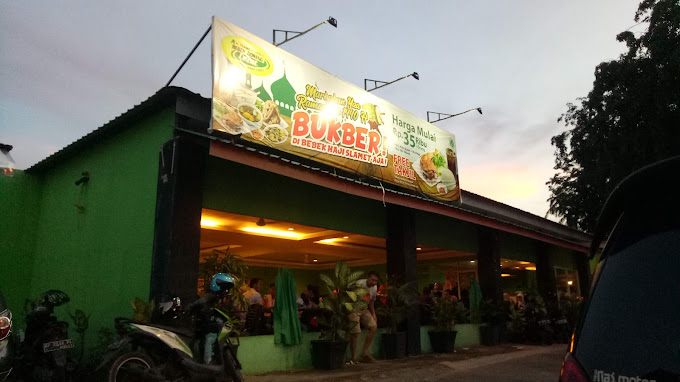 Batam food places - Bebek Goreng H. Slamet