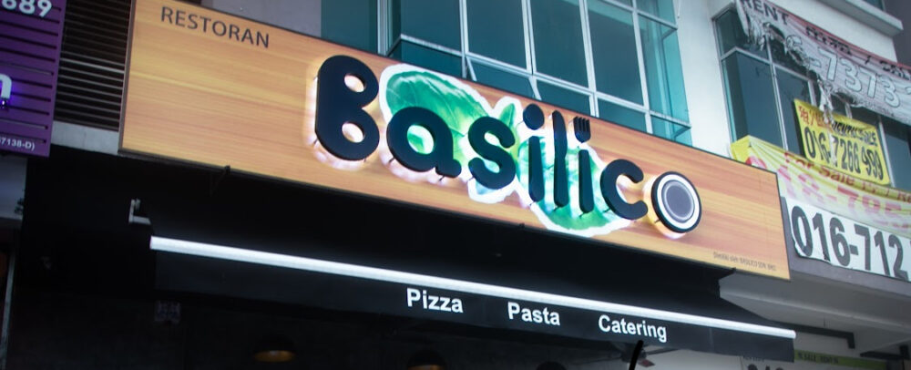 Basilico Restaurant - Store front