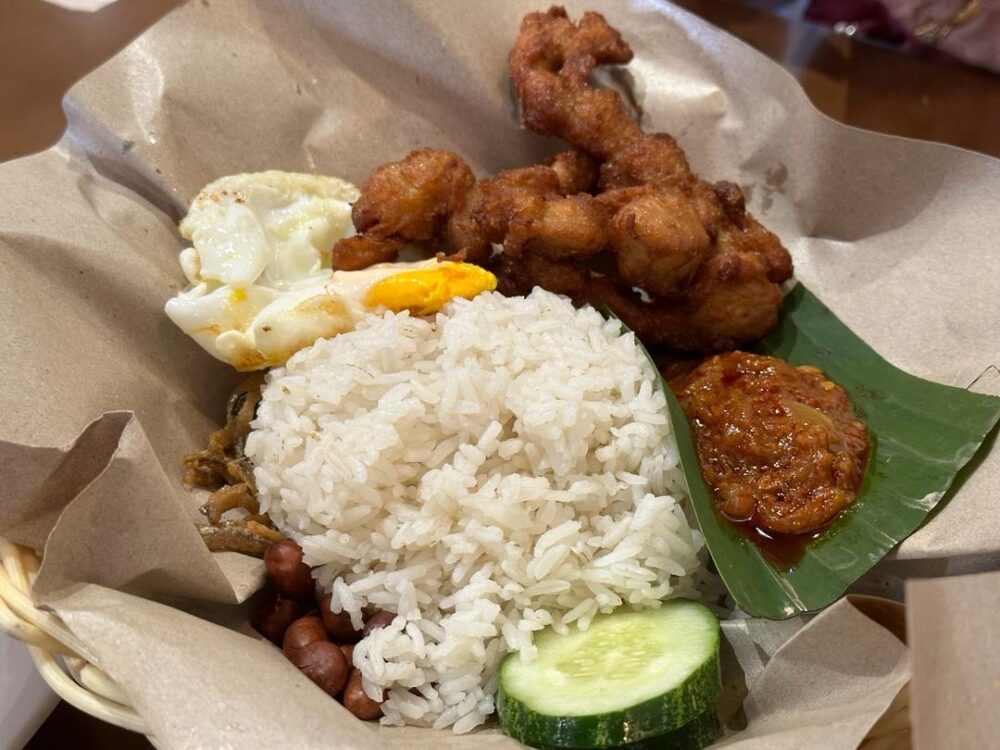 The Toast - Nasi lemak with fried chicken meat