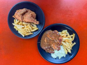Chicken Box - Overview of dishes