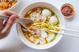 Da Muzhi Minced Meat Noodle - Fishball Noodles