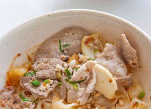 Da Muzhi Minced Meat Noodle - Pork liver and lean pork