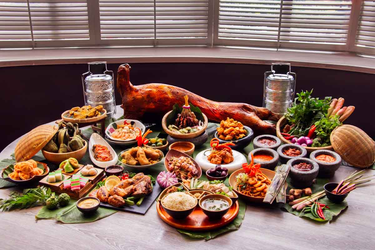 ramadan2024 - holiday inn atrium food