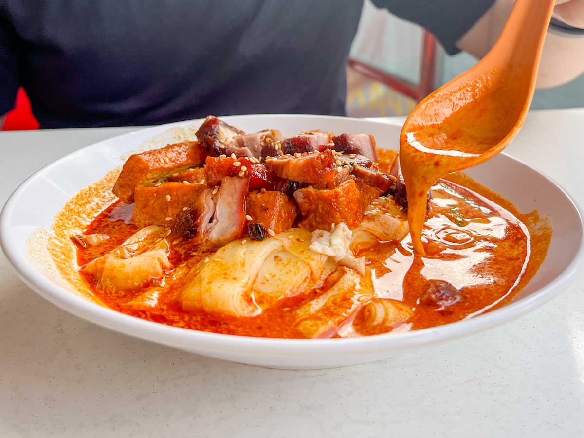 Ipoh Curry Mee - Ipoh-style Curry Char Siew & Roast Meat Chee Cheong Fun