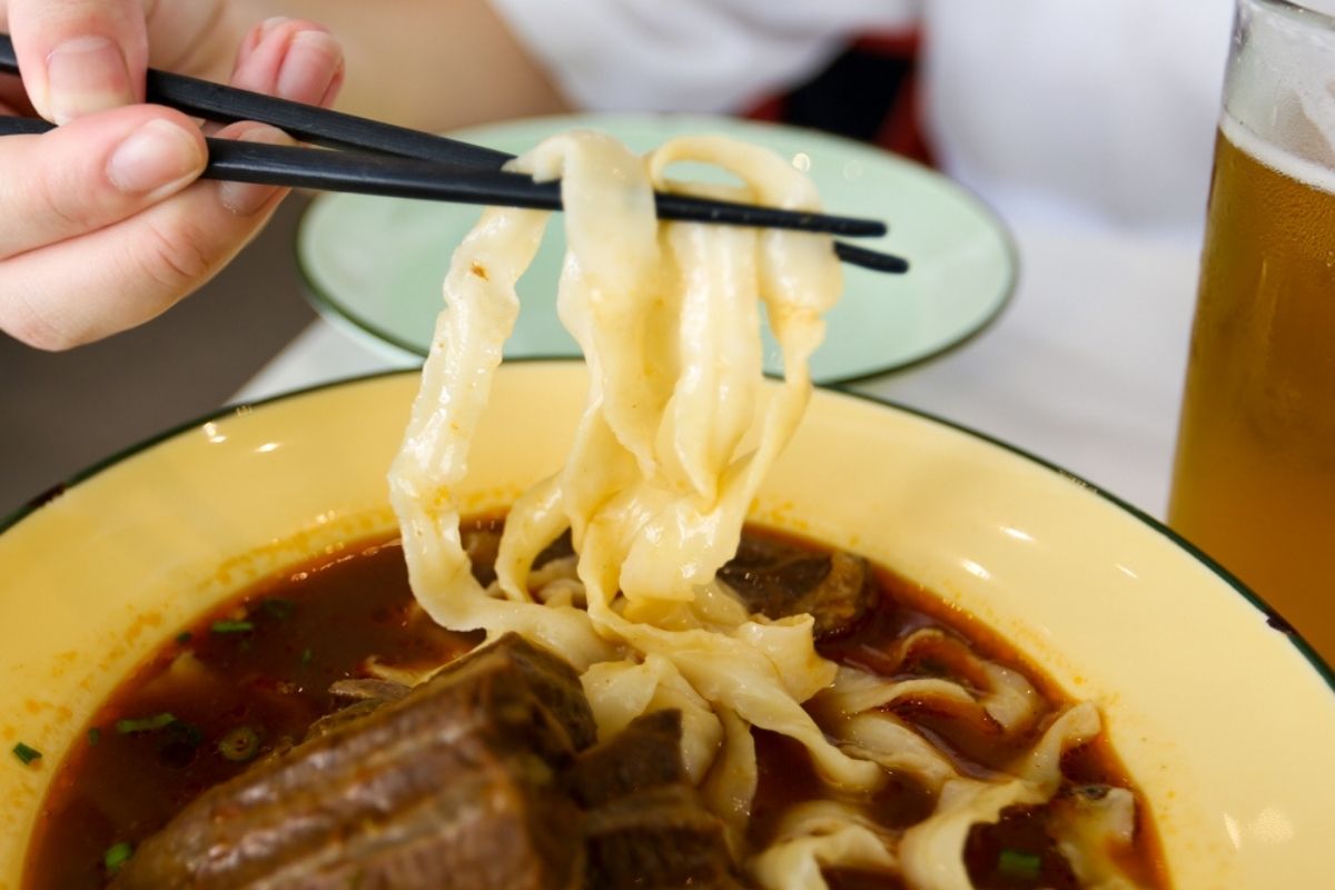 abundance - beef noodles