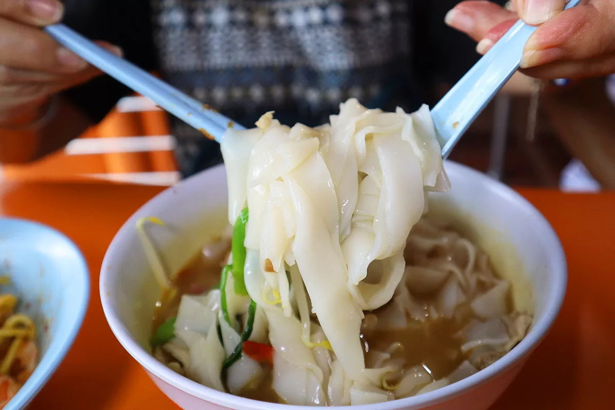 jasmine pork rib prawn noodle - kway teow upclose