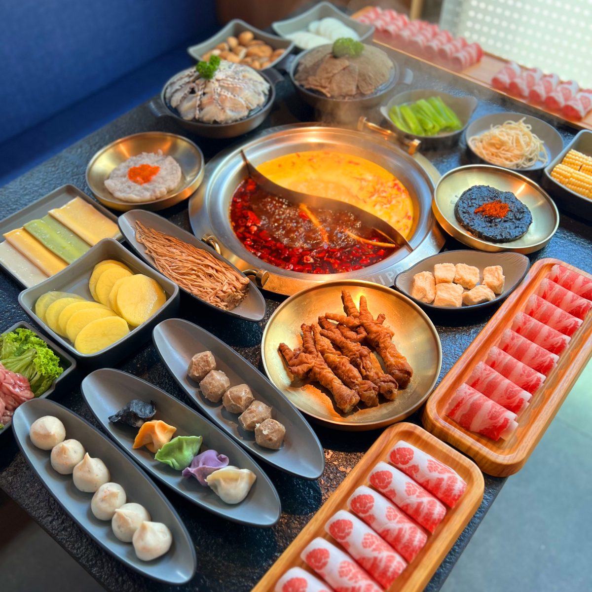 holland village food guide - hip pot hotpot