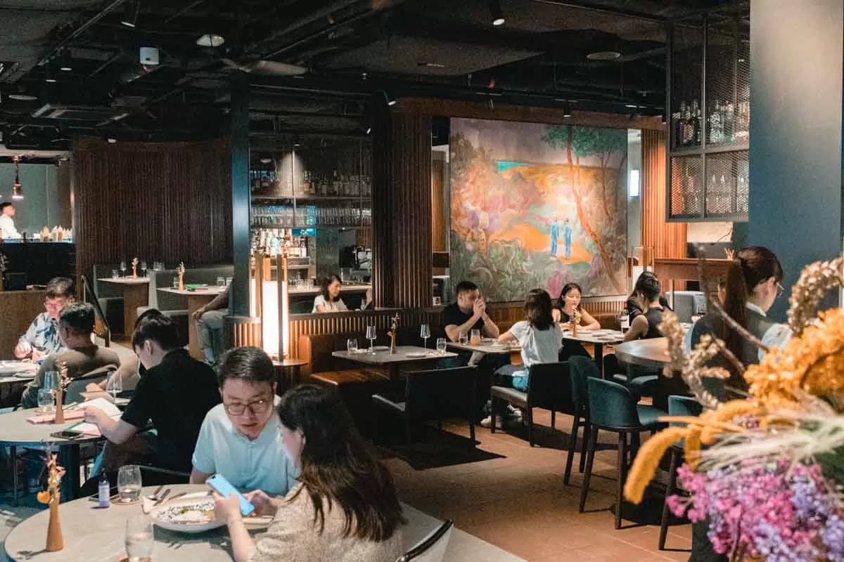 kee 1 kee's- interior
