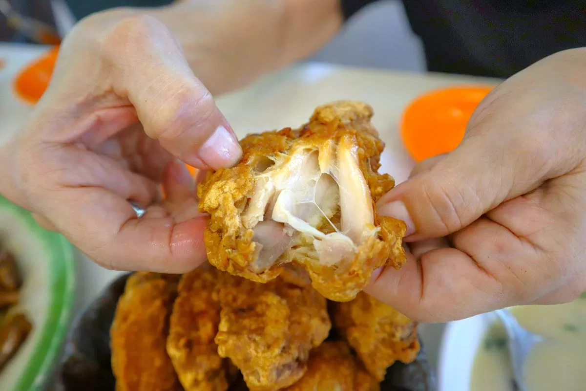 chekitchen13 worst rated zi char - chicken wings inside