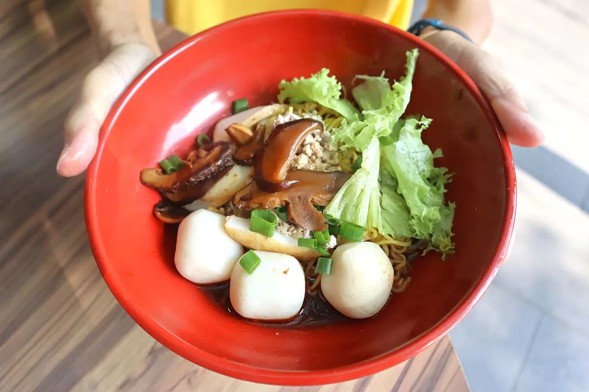 bangbangbcm12 bang bang mushroom bcm - fishball noodles