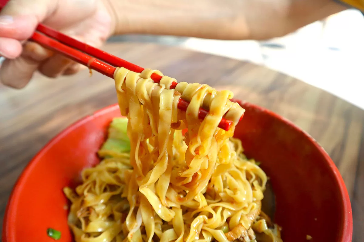bangbangbcm6 bang bang mushroom bcm - mee pok closeup