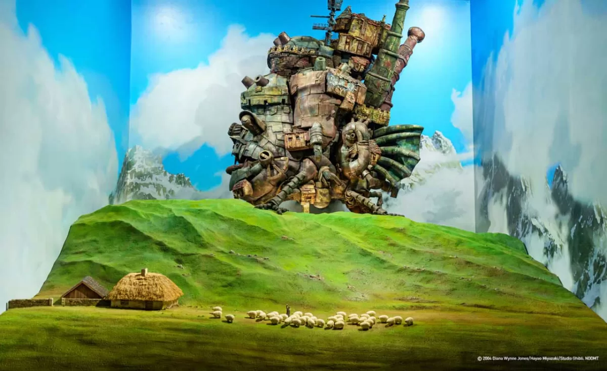 The World of Studio Ghibli - Howl's Moving Castle