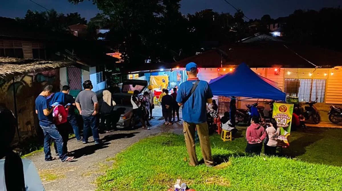 Warung Nasi Lemak C.I.Q Kg Melayu - Store front