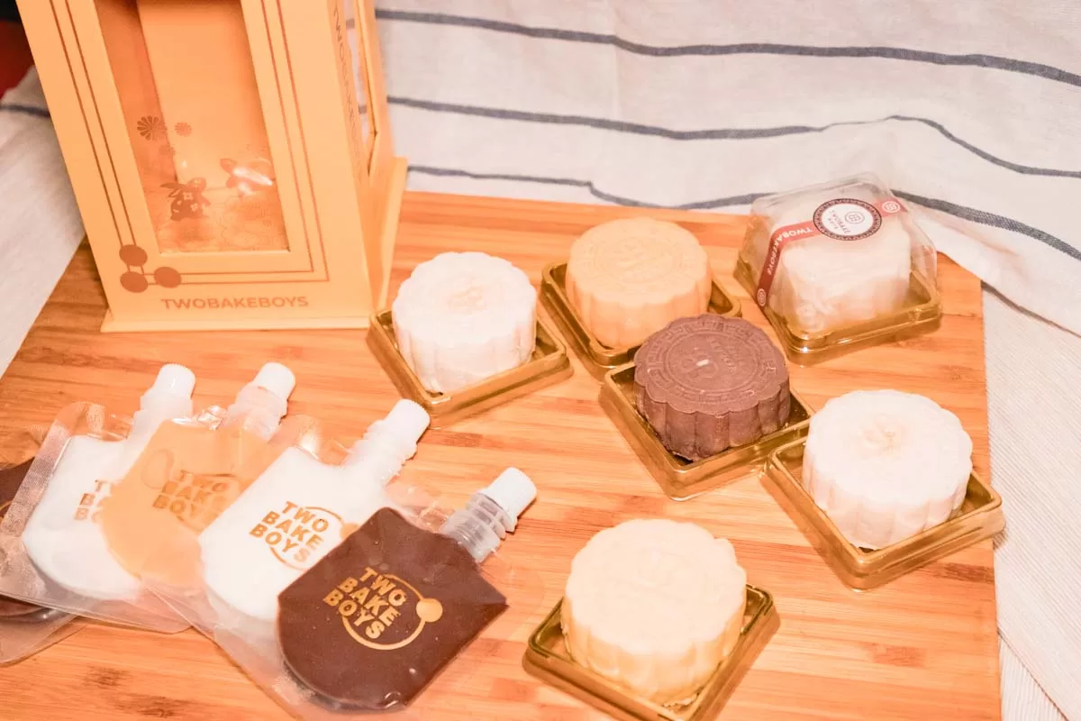 Twobakeboys 4 Twobakeboys - box and mooncake
