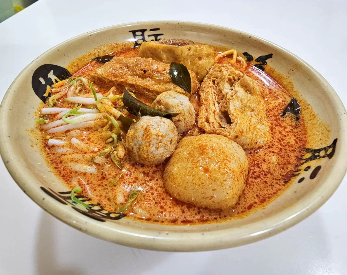 C HOMECOOK - MALAYSIAN-STYLE LAKSA