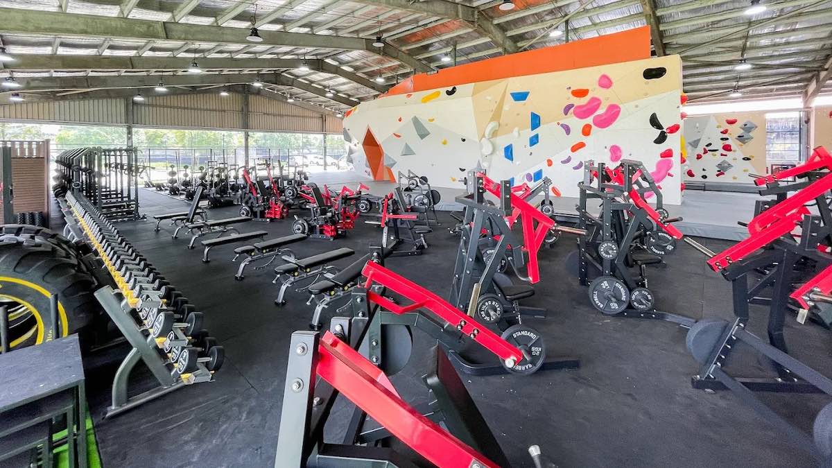 Rock climbing gyms Singapore - Ark Bloc