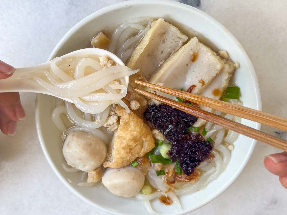 hup kee - bee tai mak closeup
