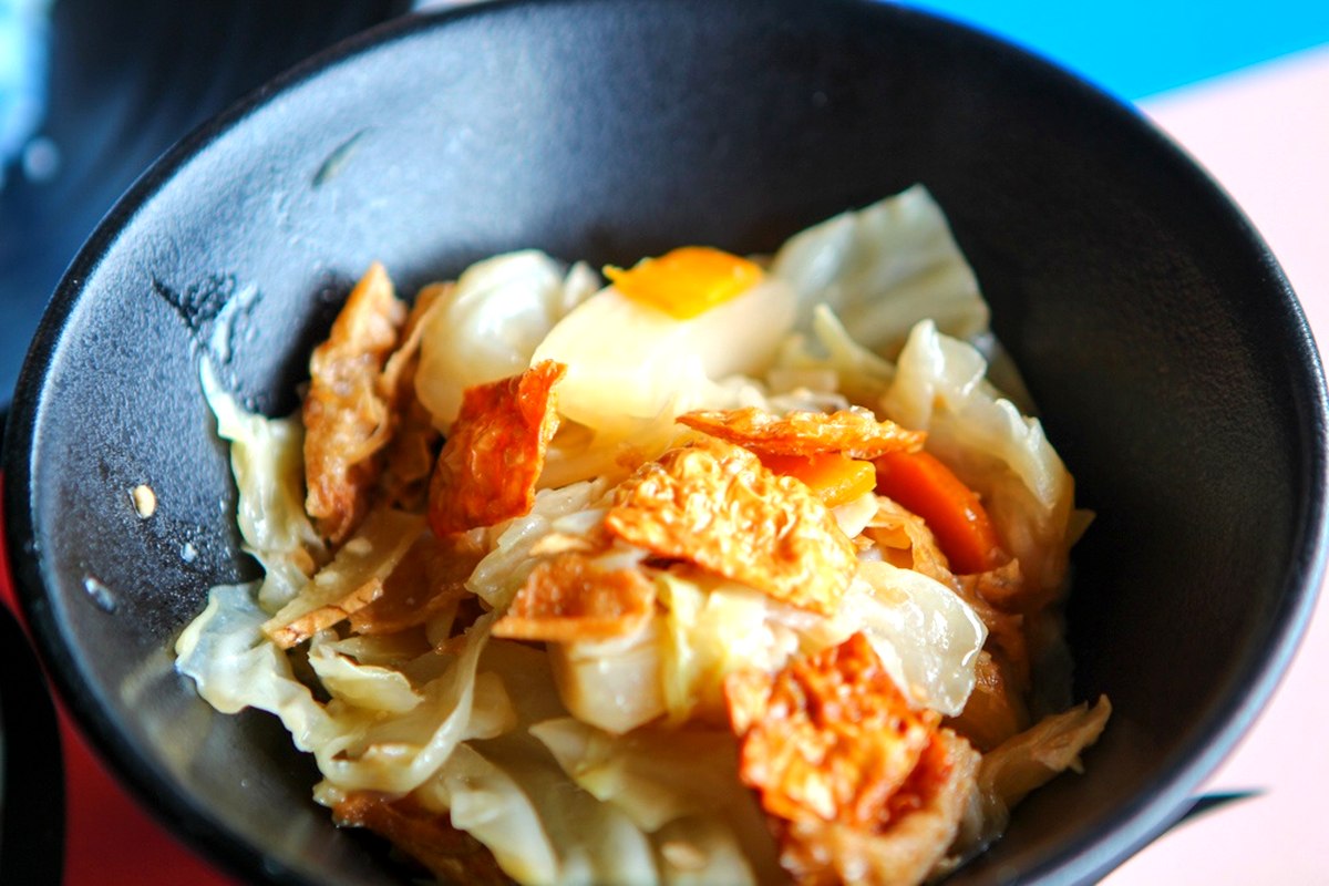 Nonya Pok Pok Kay - Noodles