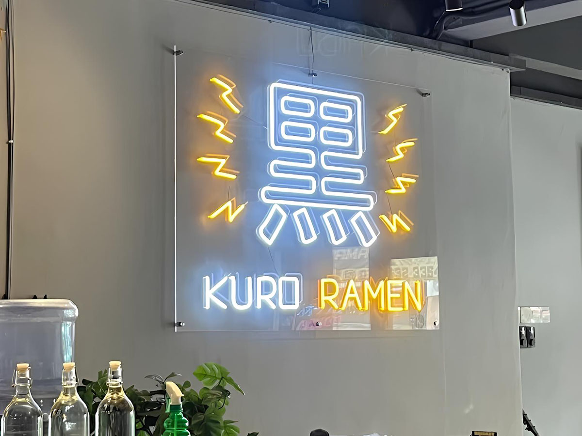 Kuro Ramen - Interior