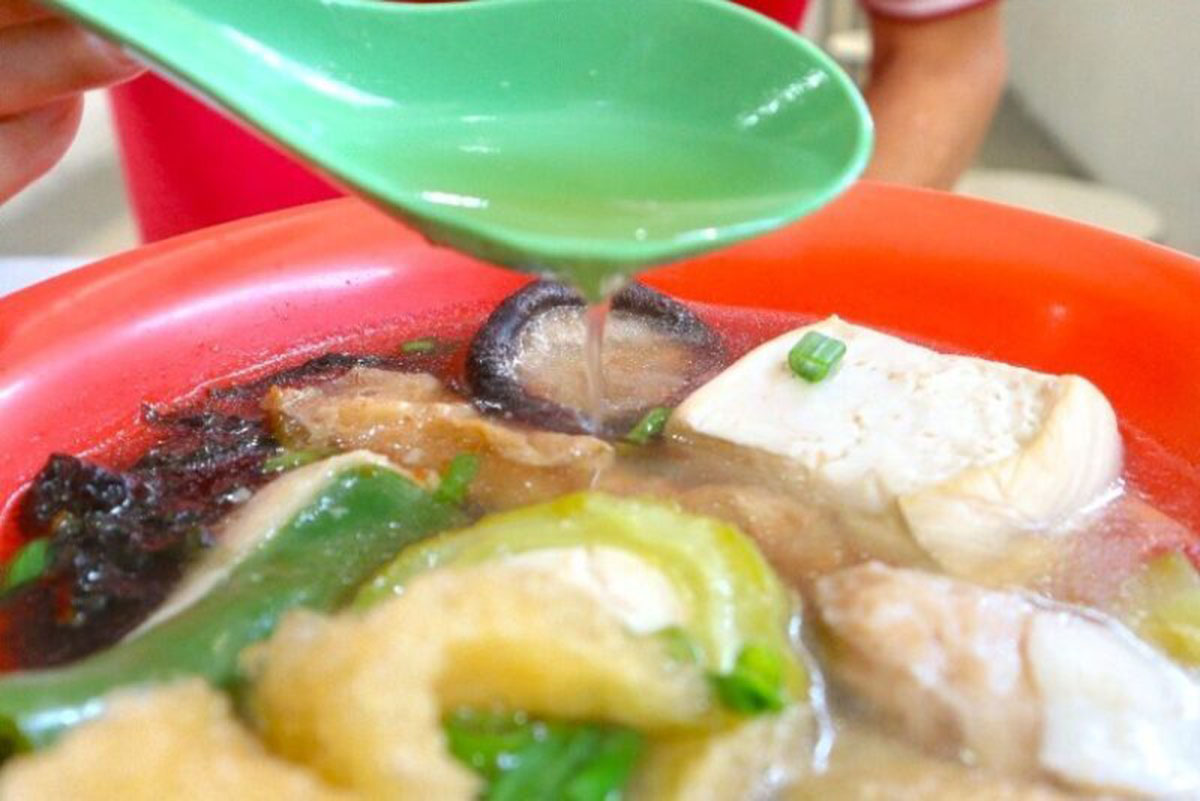 special chilli ytf - soup closeup