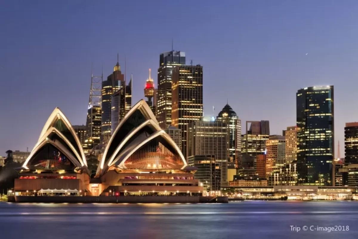 Trip.com hotel deals - Sydney Opera House in Australia