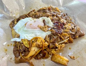 hai yan fried kway teow mee - char kway teow