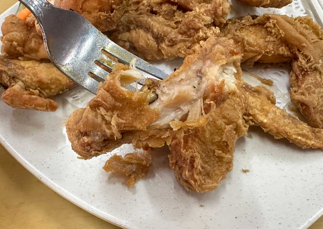 wee family coffee shop - chicken wing  inside