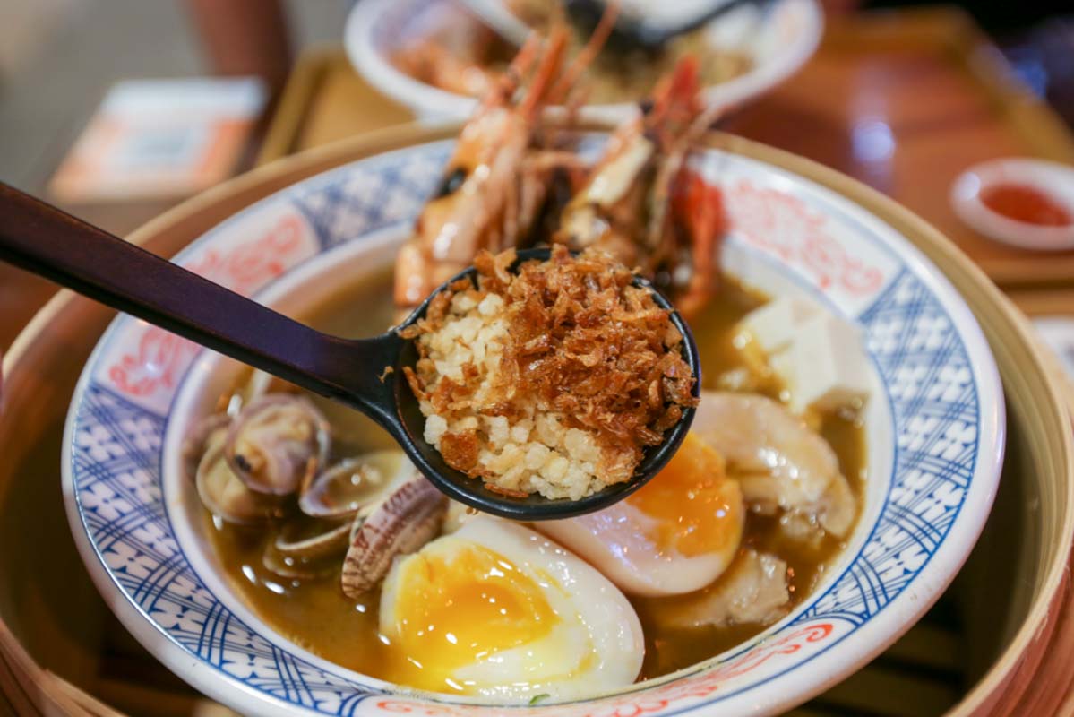 ebi bar - rice closeup