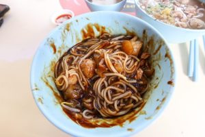 Hai Nan Xing Zhou Beef Noodle - dry beef noodles, mixed