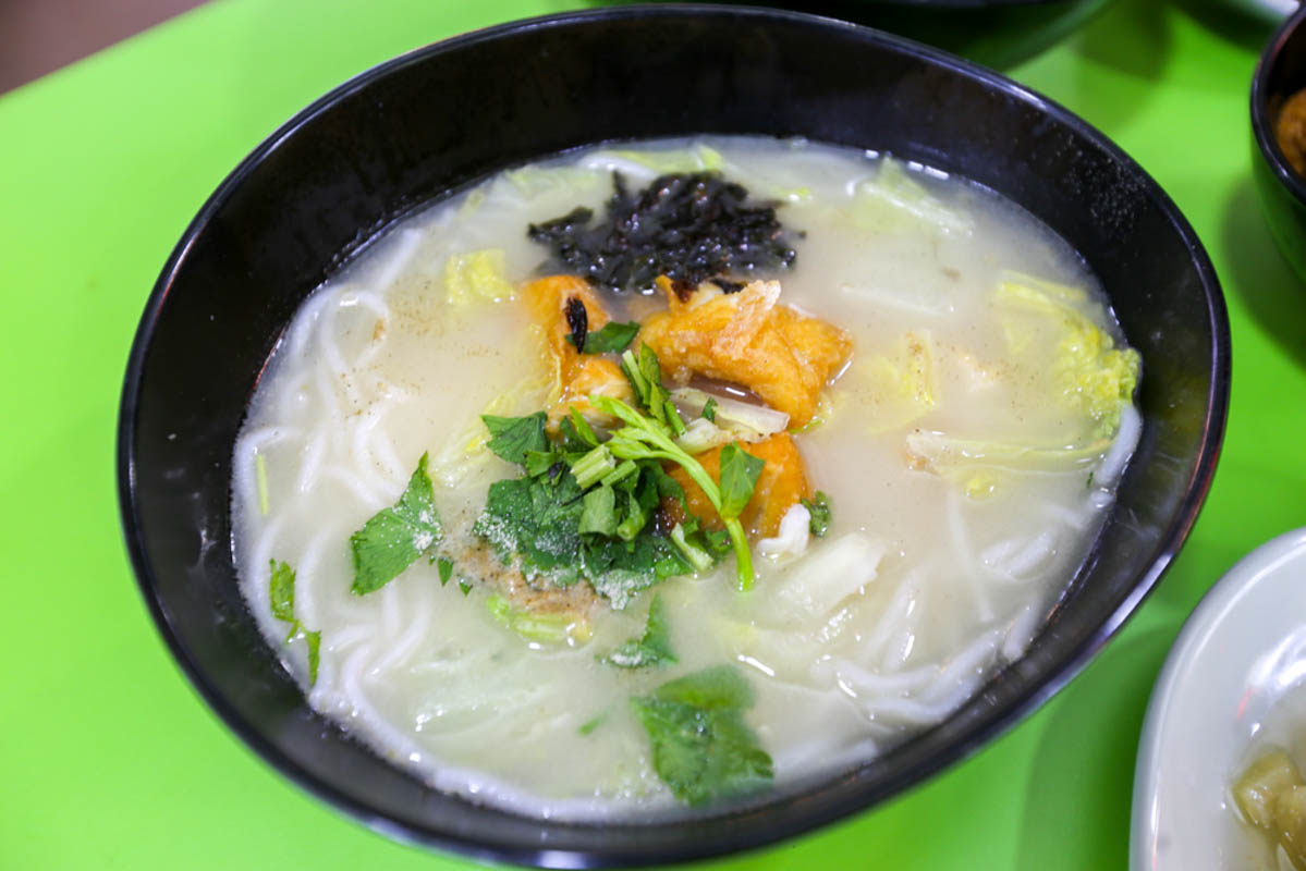 lin's braised - fish soup