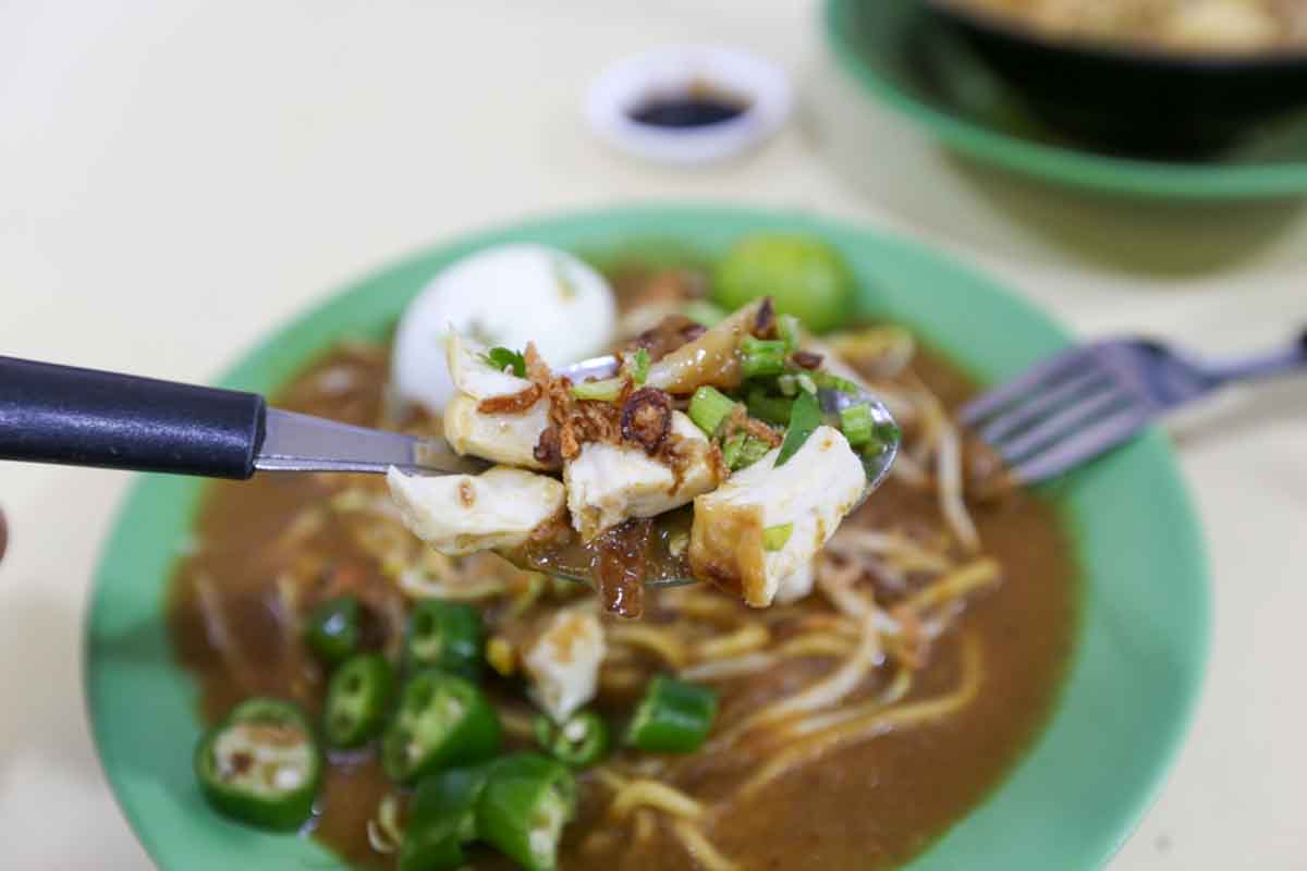 warong H.J. Sukarjo - mee rebus ingredients