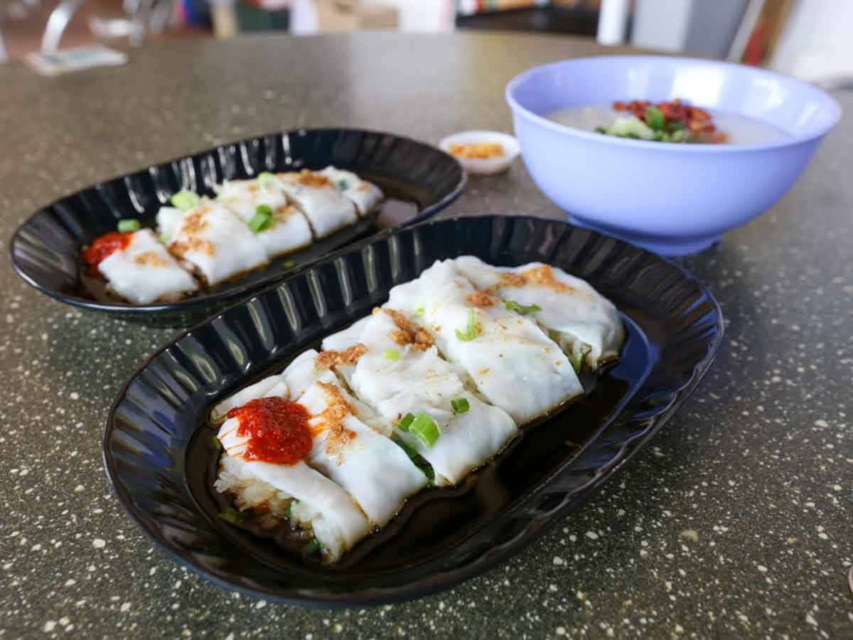 yong huat delights - overview