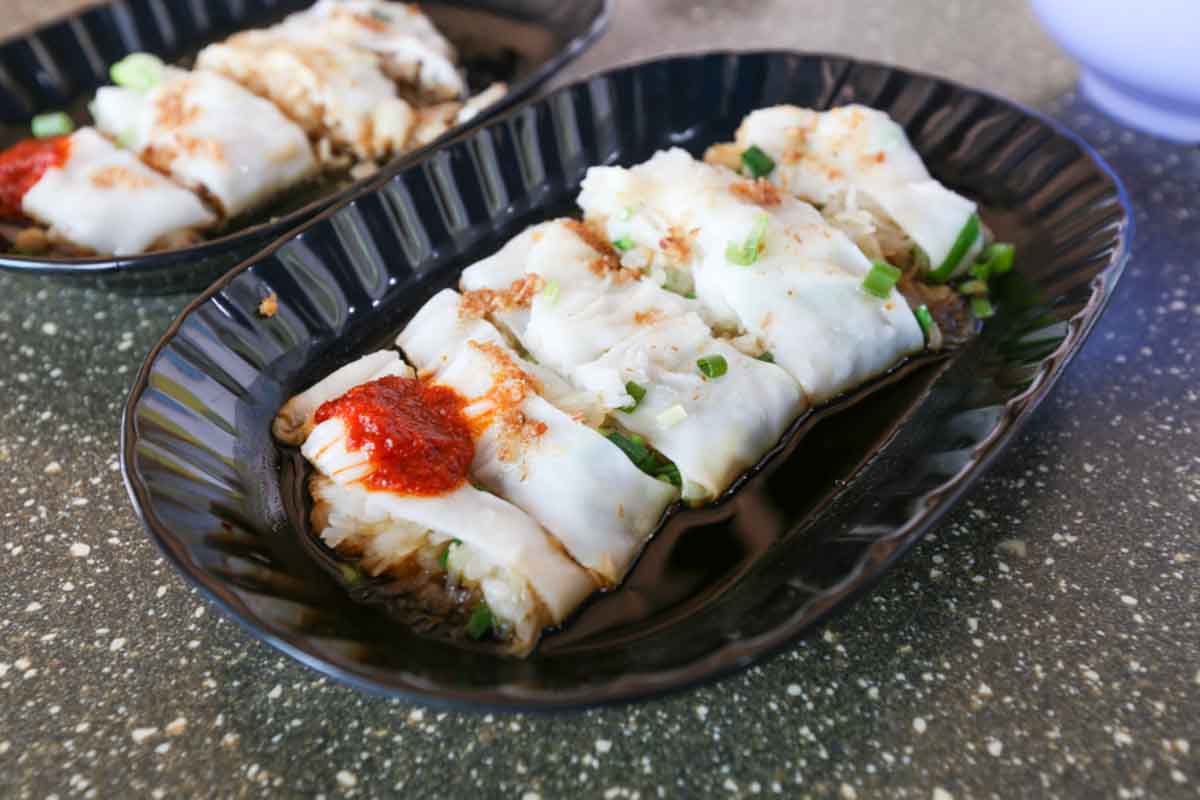 yong huat delights - chee cheong fun