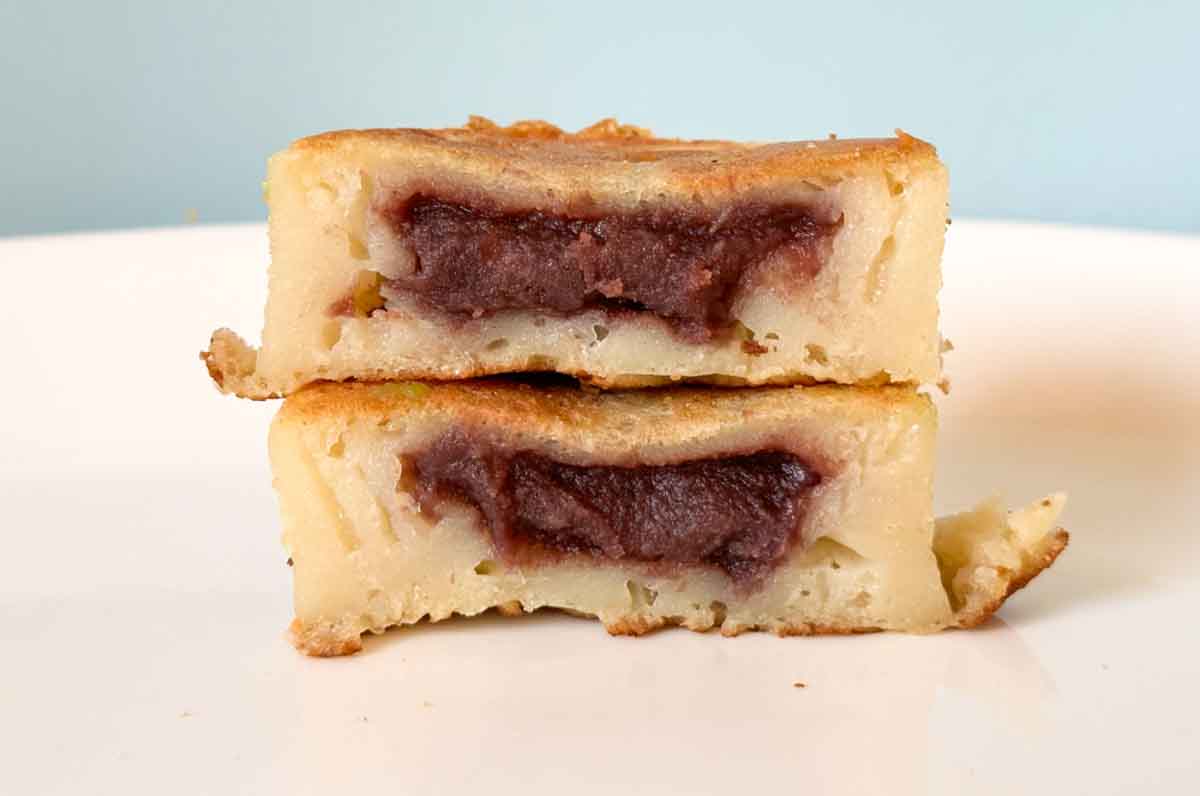 tangln halt original peanut pancake - red bean pancake