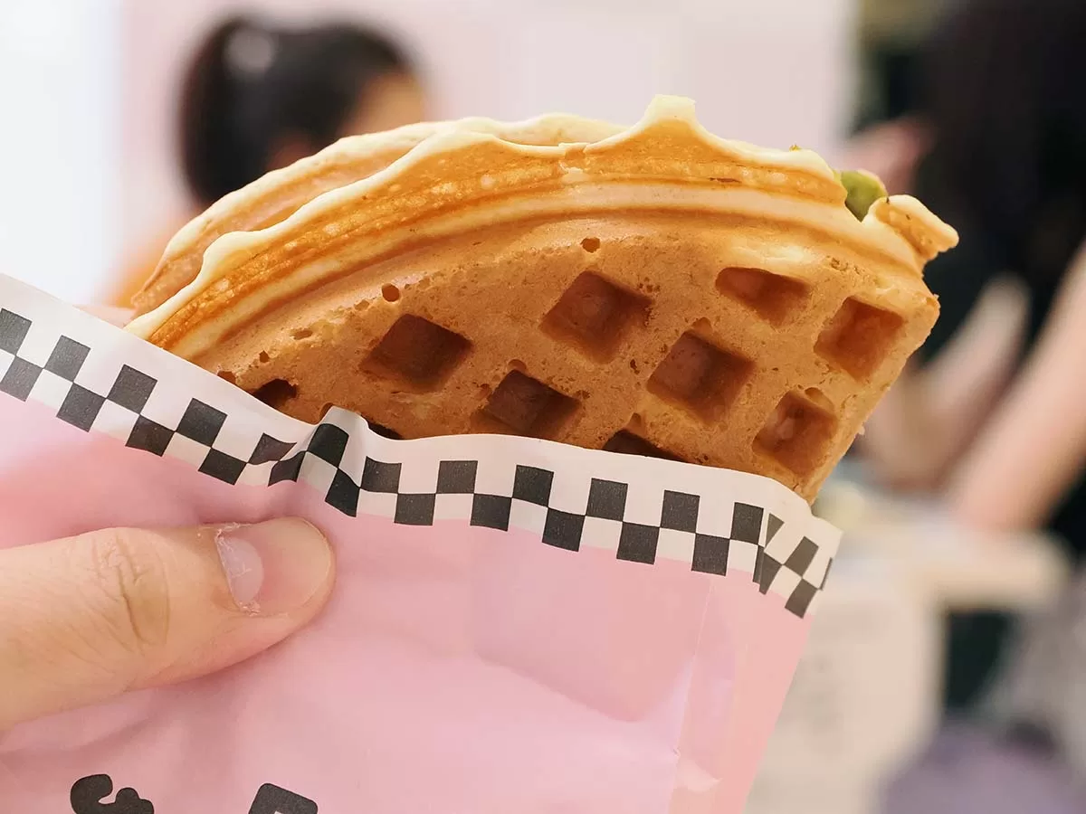 waffle nana & friends - waffle