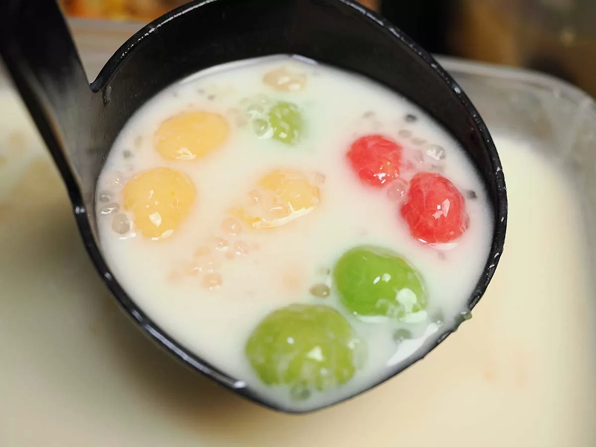 chinese new year - tang yuan