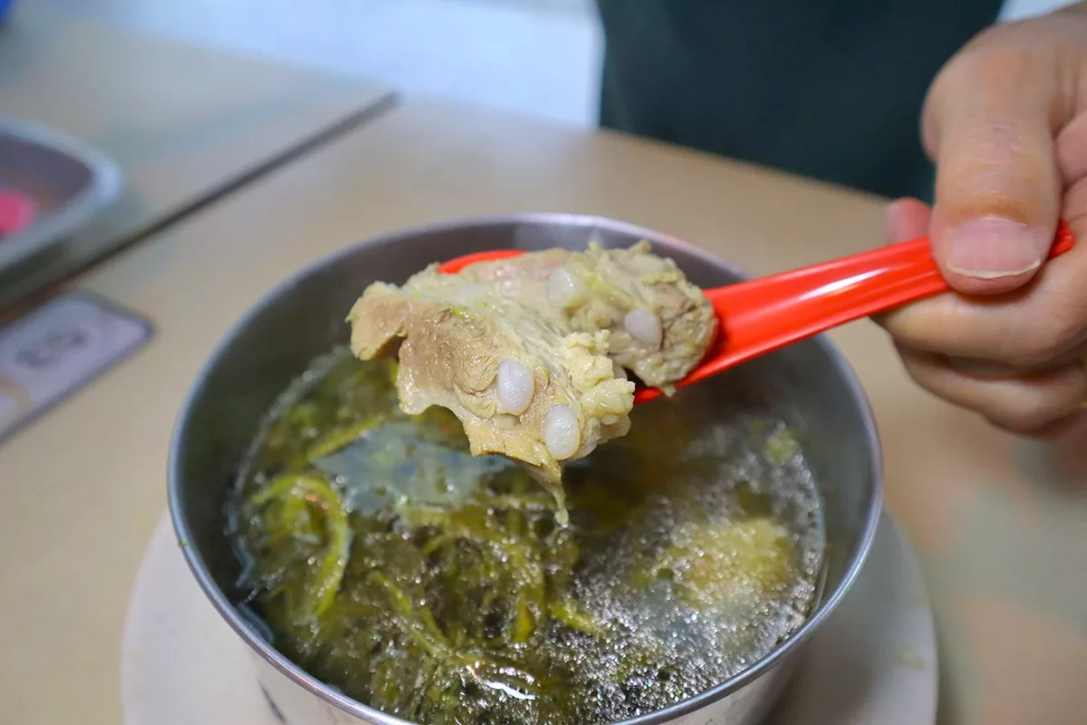 worstclaypot15 worst rated claypot - pork rib closeup