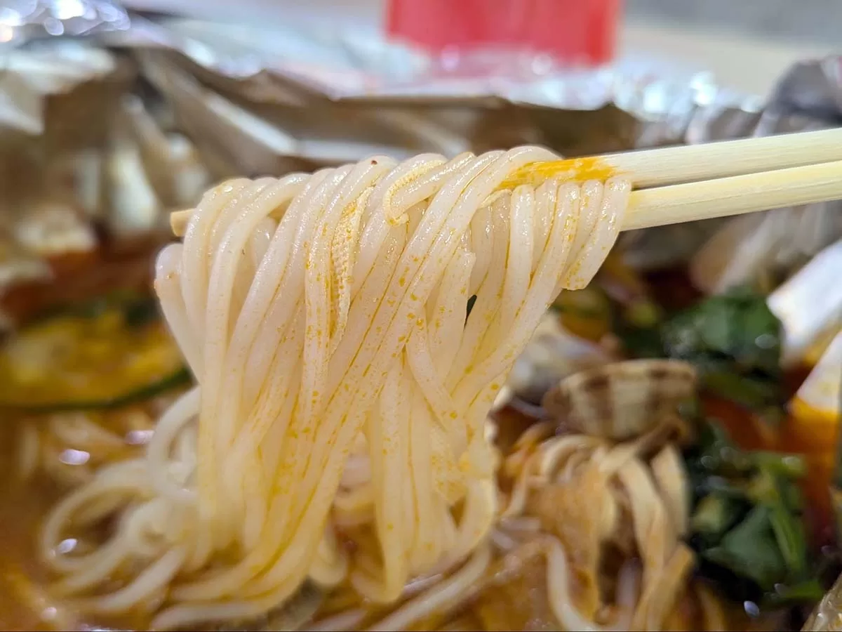 Memeba (4) Memeba - vermicelli