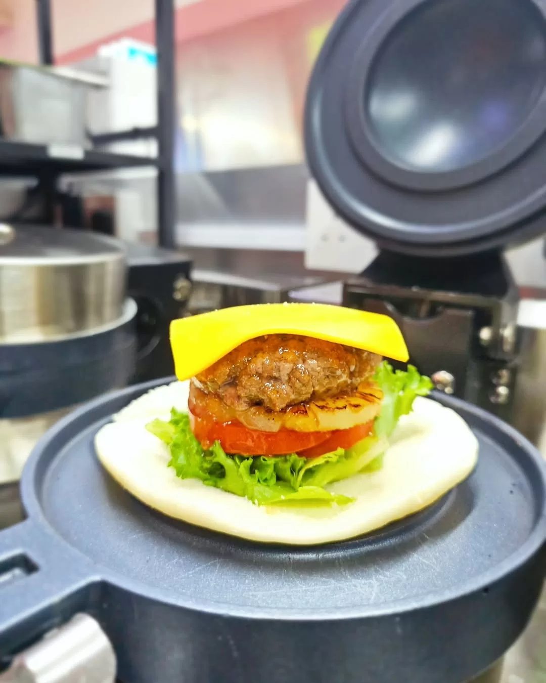 kowboy burger - burger 2 kowboy burger - burger 2