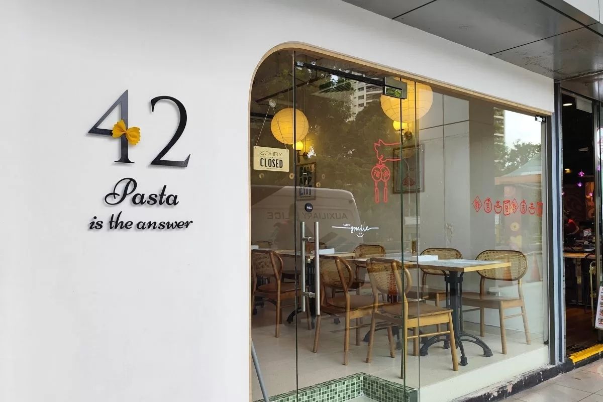 42 Pasta - restaurant front