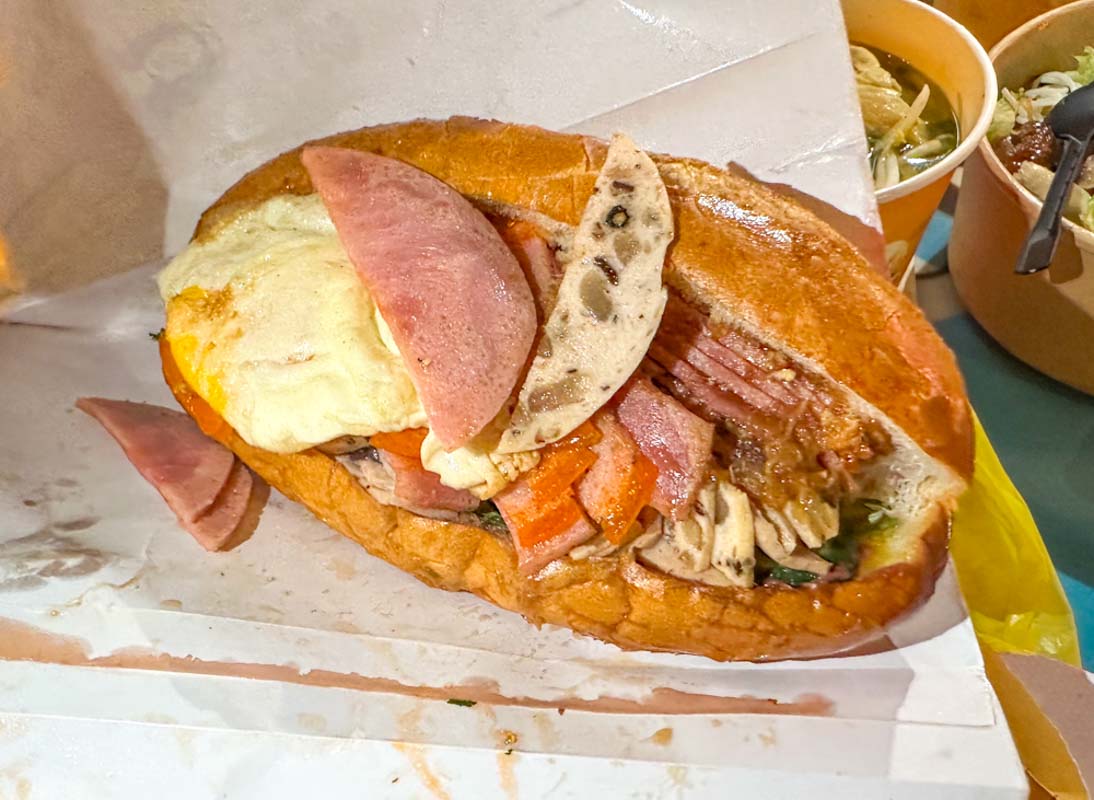 miss saigon - banh mi