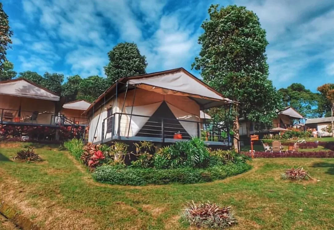 glamping - tent on hill