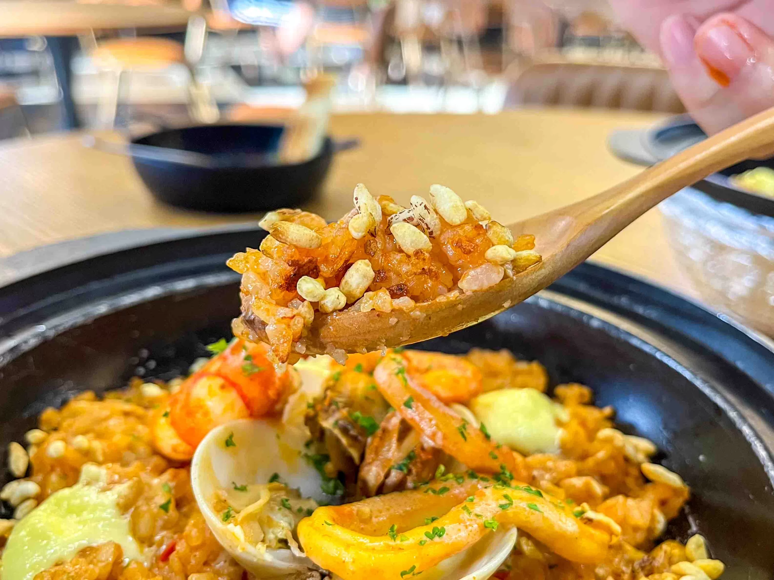 paelah 5016 paelah - signature seafood pae