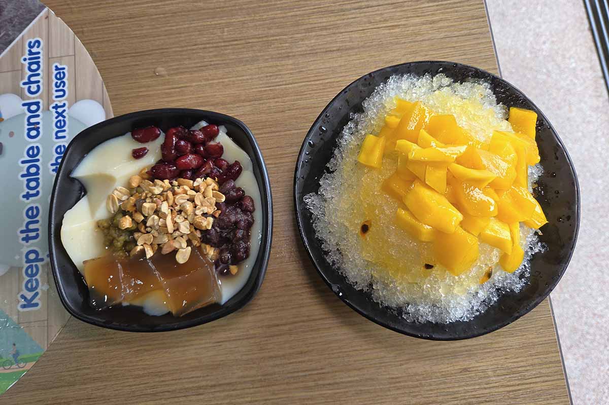 724 amk market - desserts