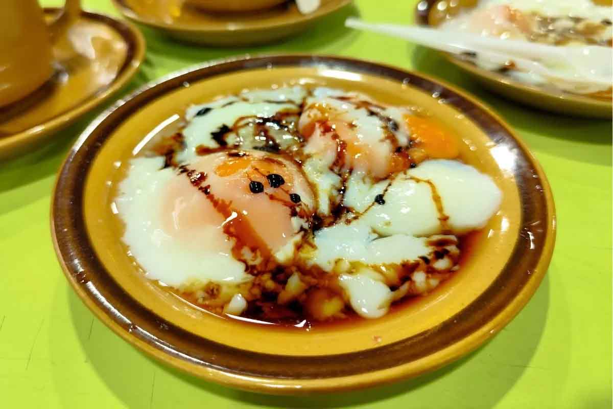 ah seng hai nam - runny eggs