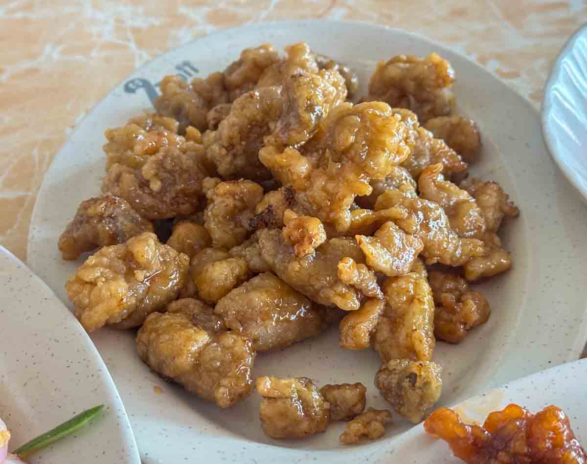 sin hoi sai - marmite chicken