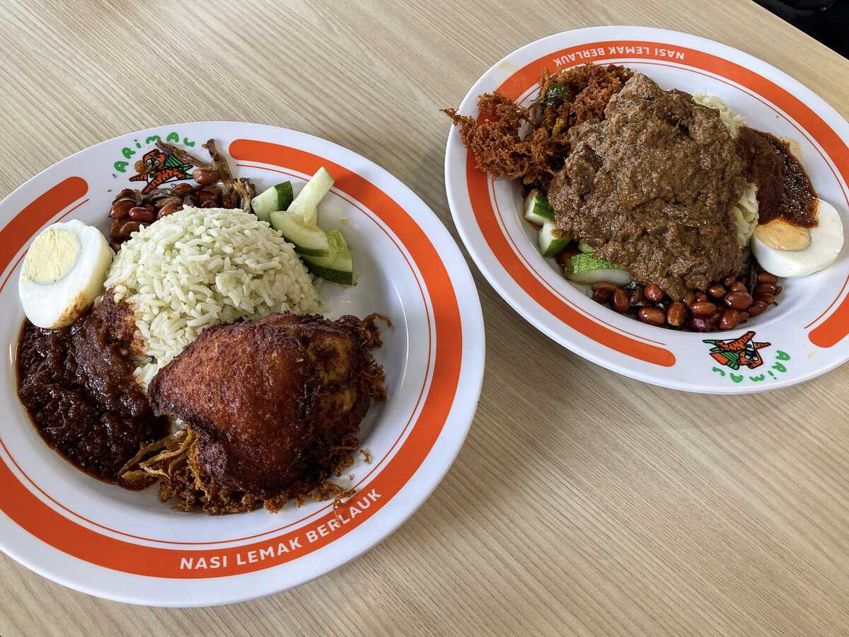 Arimau Nasi Lemak - Dishes
