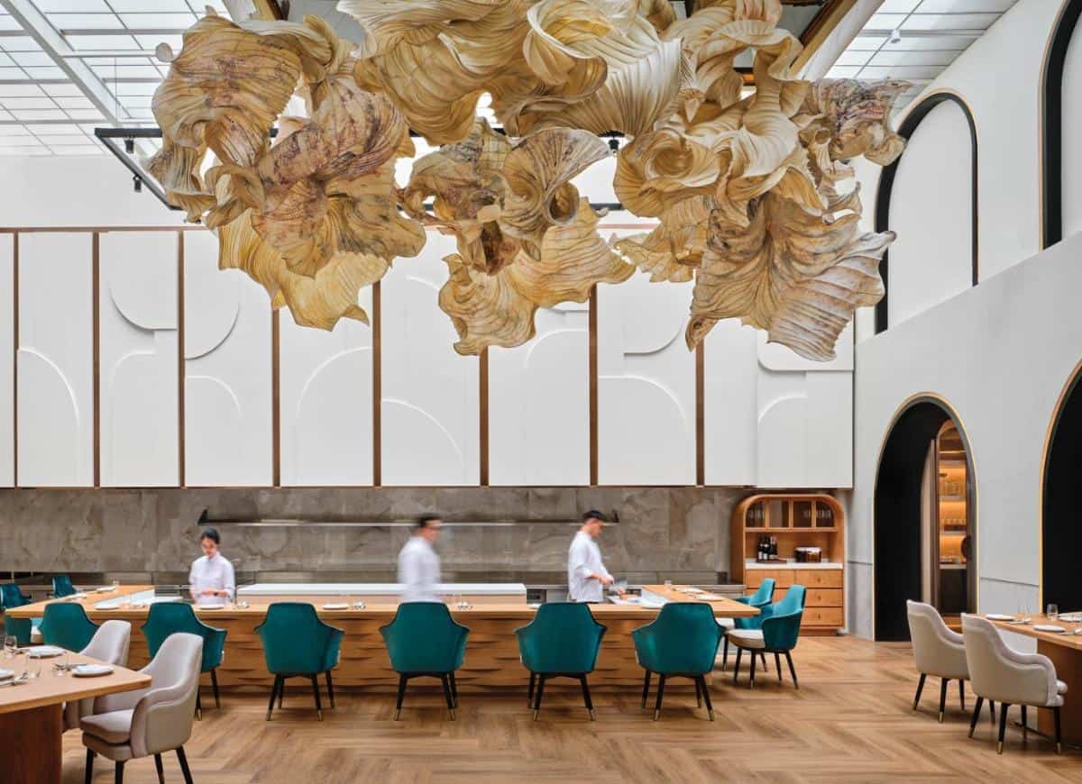 Hotel food - Born Restaurant